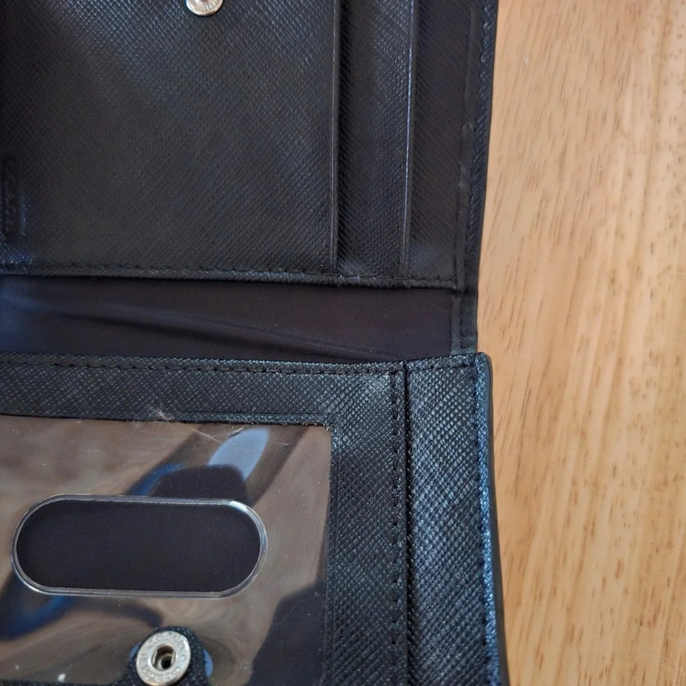 Coach Saffiano Leather Bifold Card Case Wallet  Black Classic Minimalist